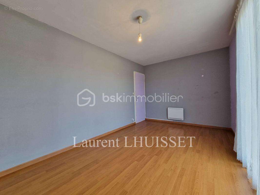 Maison à NEUVY-EN-SULLIAS