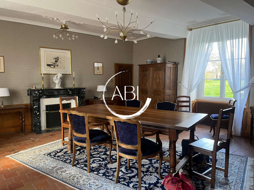 Maison à SAINT-AIGNAN-DE-COUPTRAIN