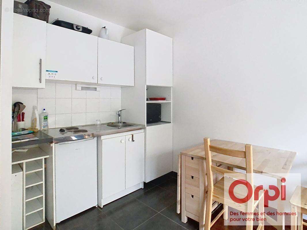 Appartement à ISSY-LES-MOULINEAUX