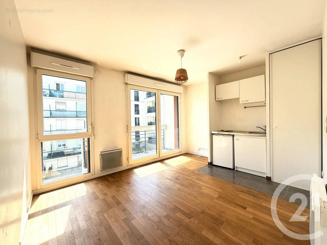 Appartement à MONTROUGE