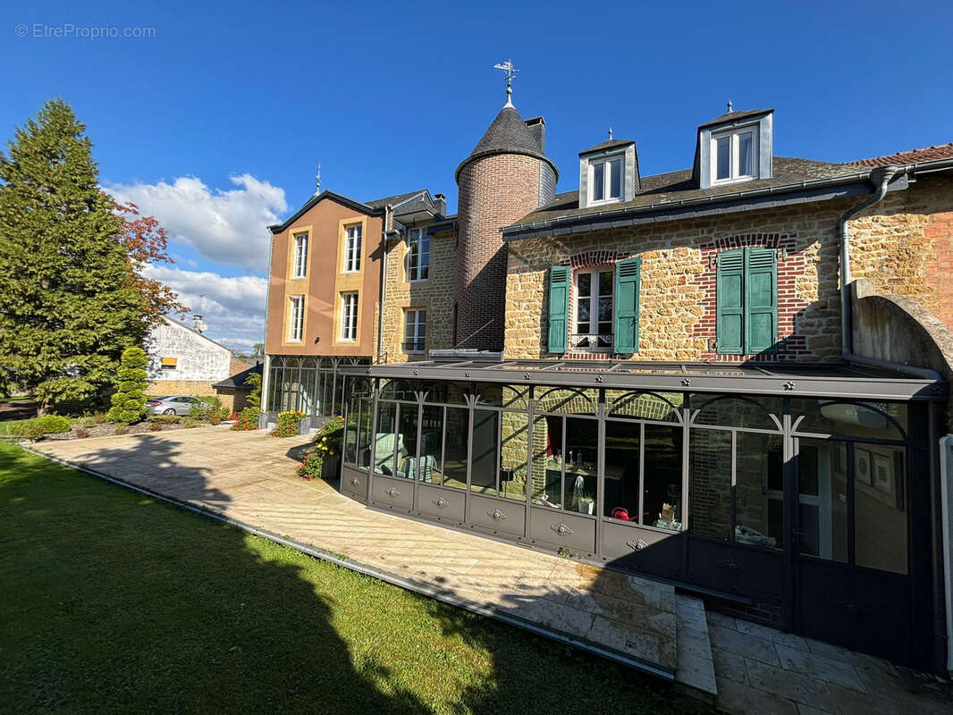 Maison à CHARLEVILLE-MEZIERES