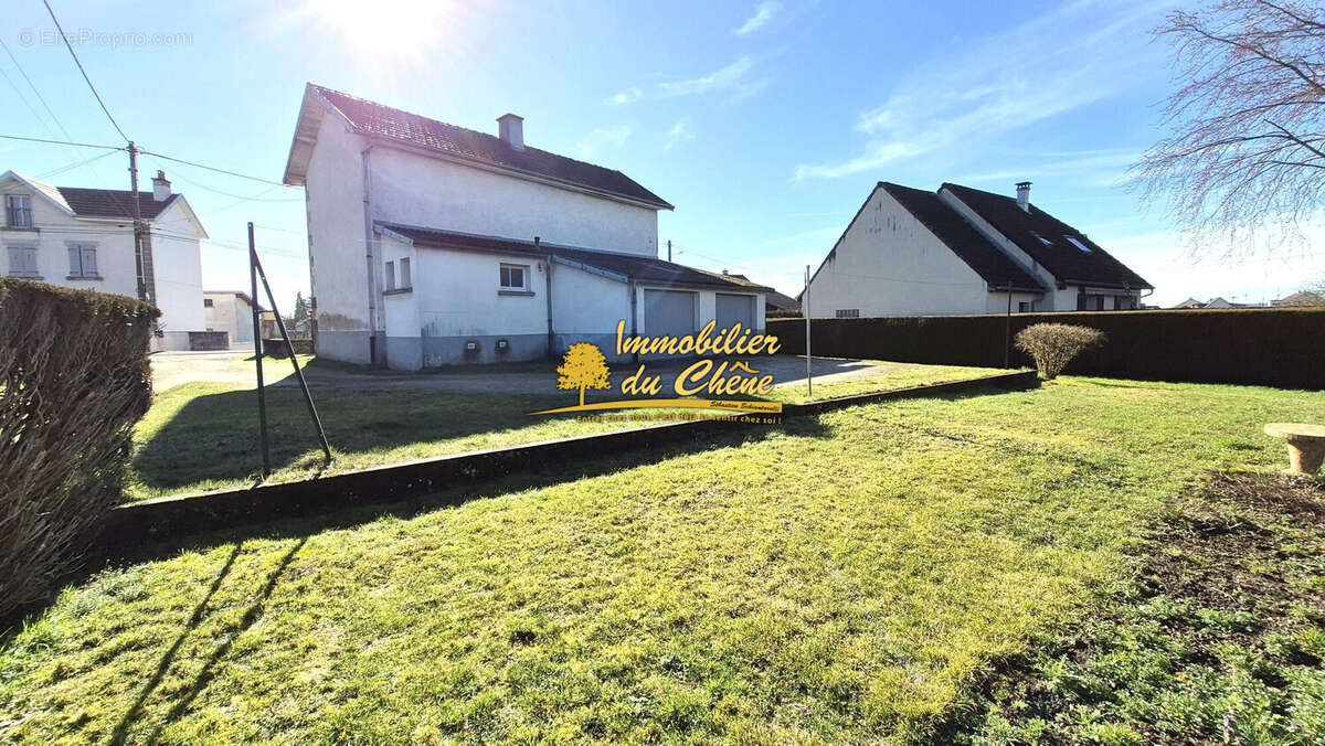 Maison à SAINT-SAUVEUR
