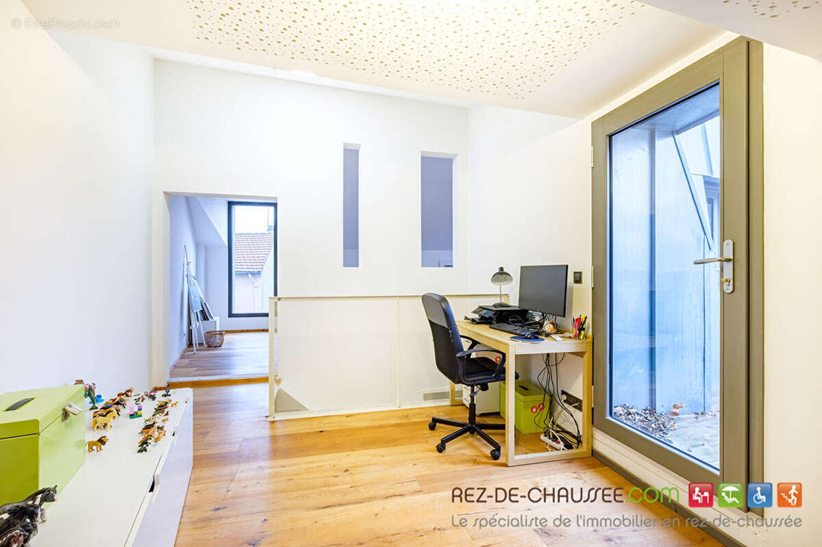 Maison à LYON-8E
