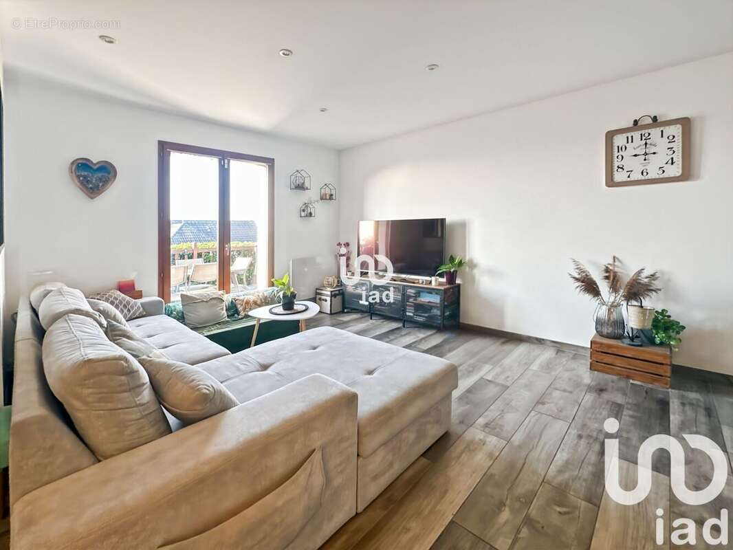 Photo 4 - Maison à PARON