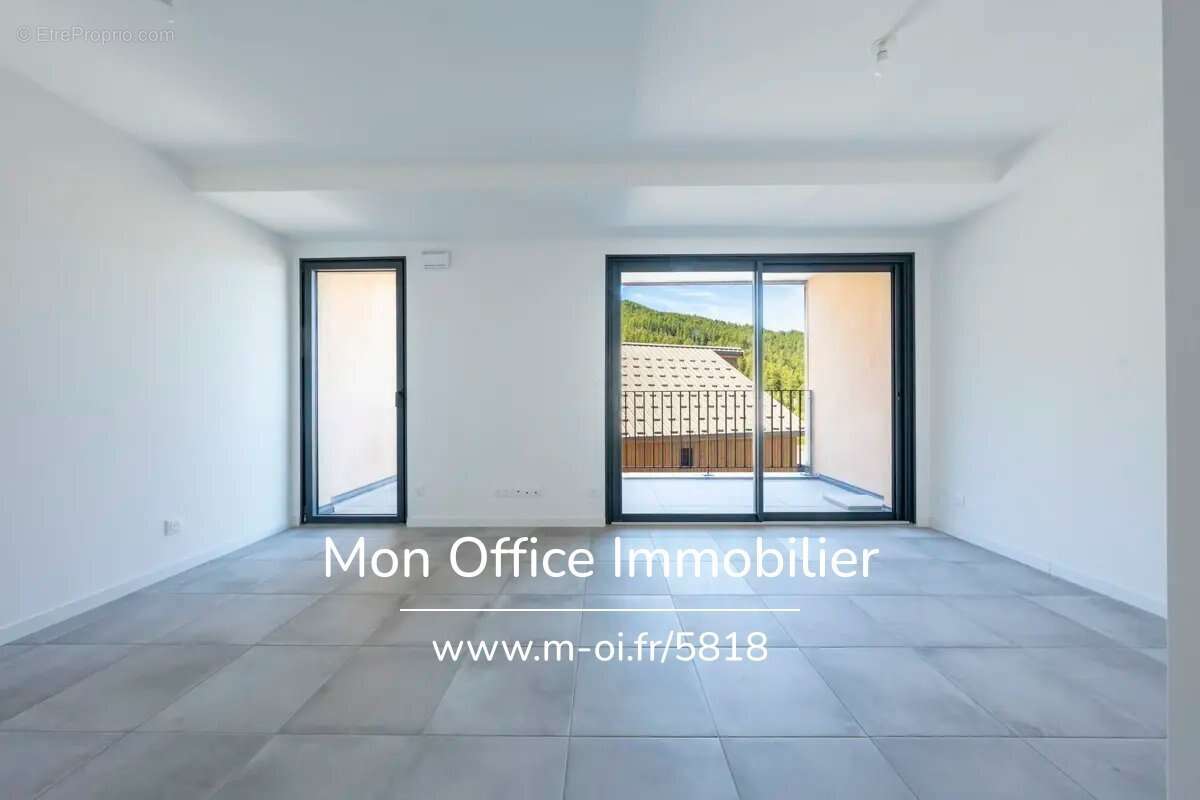 Appartement à RISOUL