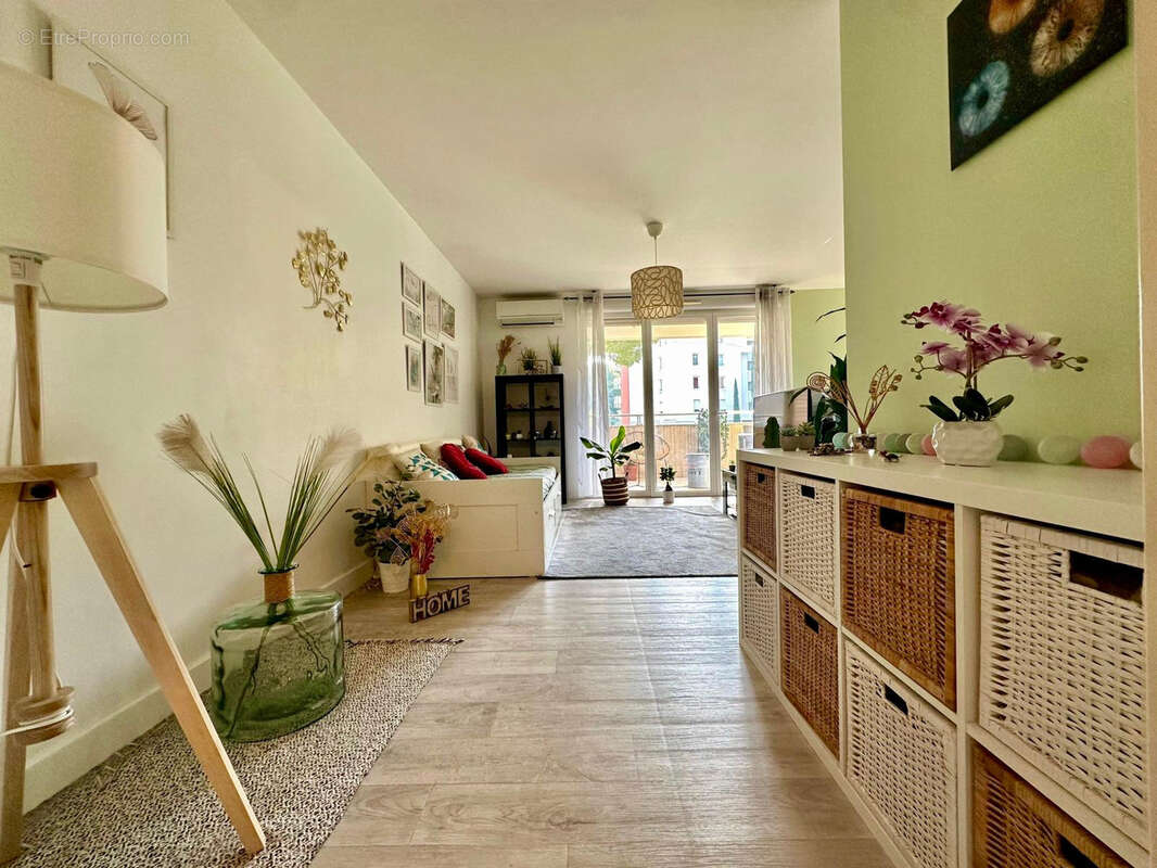Appartement à MARSEILLE-9E