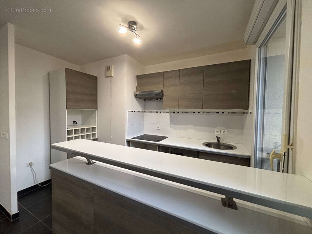 Appartement à CORBEIL-ESSONNES