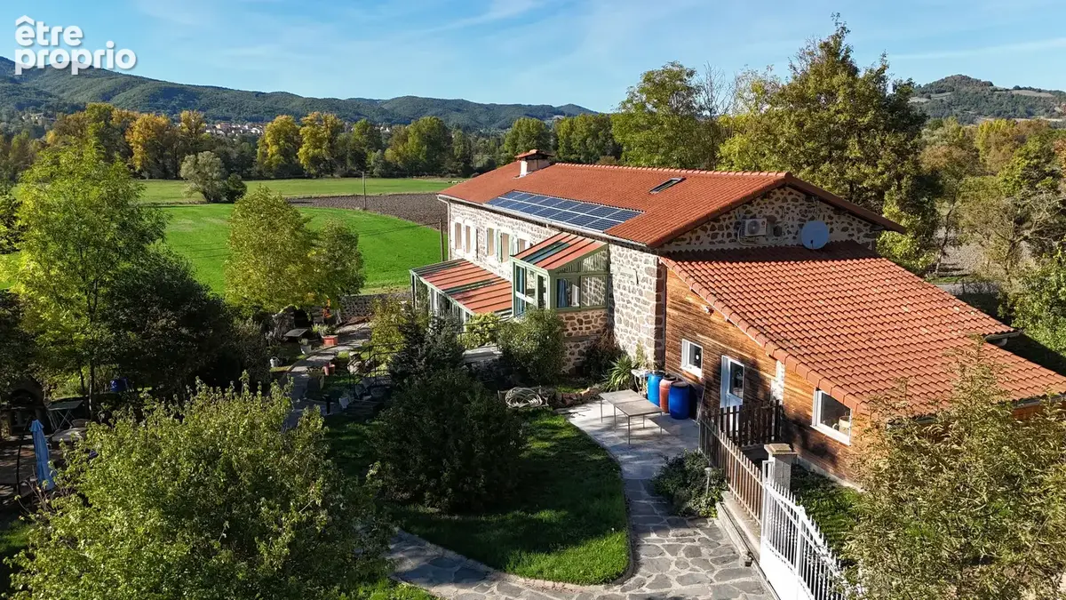 Maison Beaulieu 250 m² - Propriété de caractère avec gîte et dépendances - photo 19