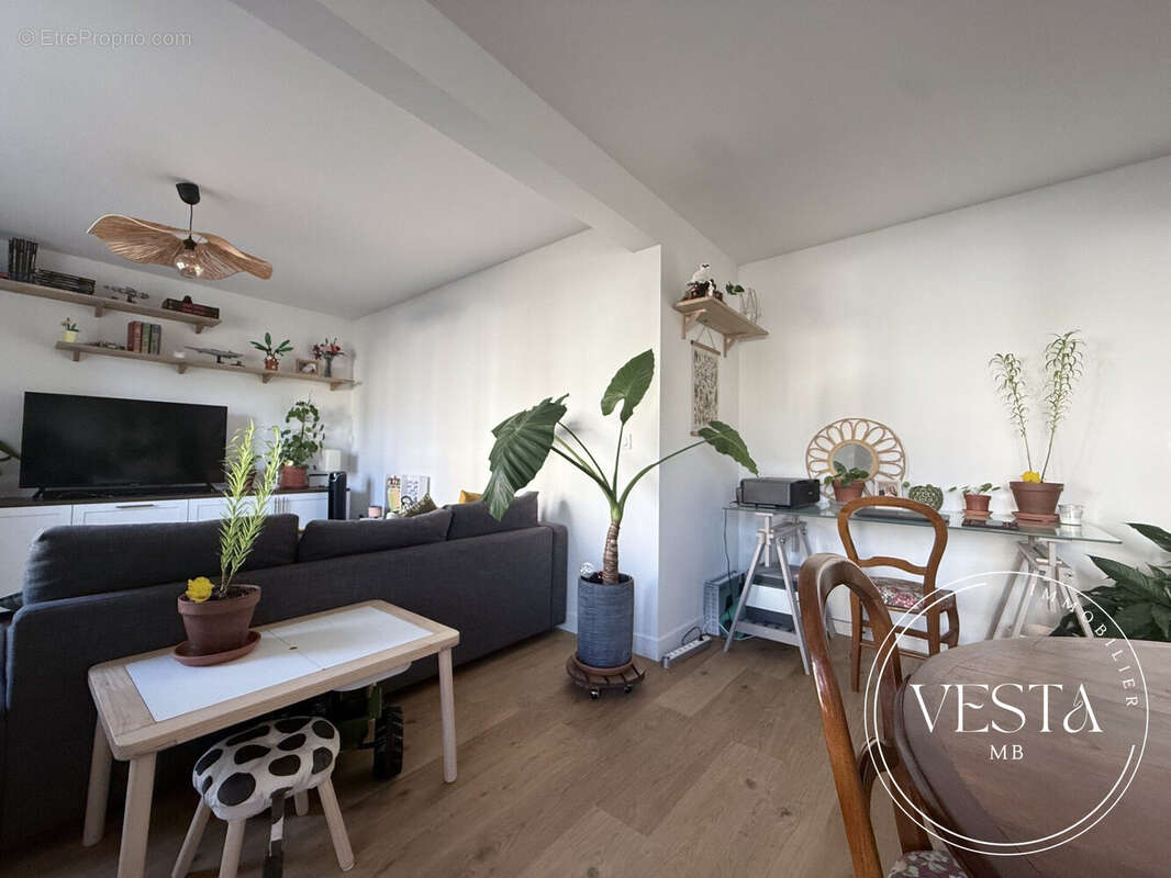 Appartement à LONGVIC