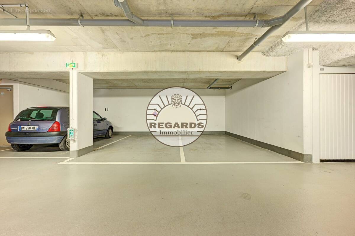 Parking à MONTROUGE