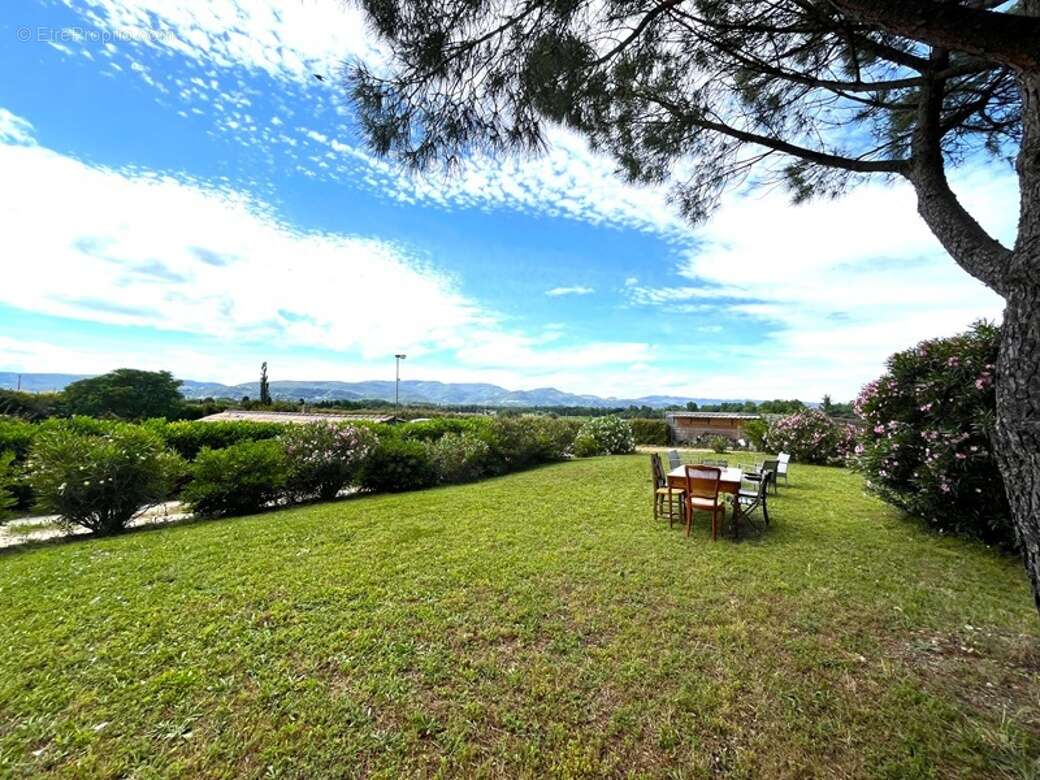 Maison 245 m² à Montelimar  - photo 6