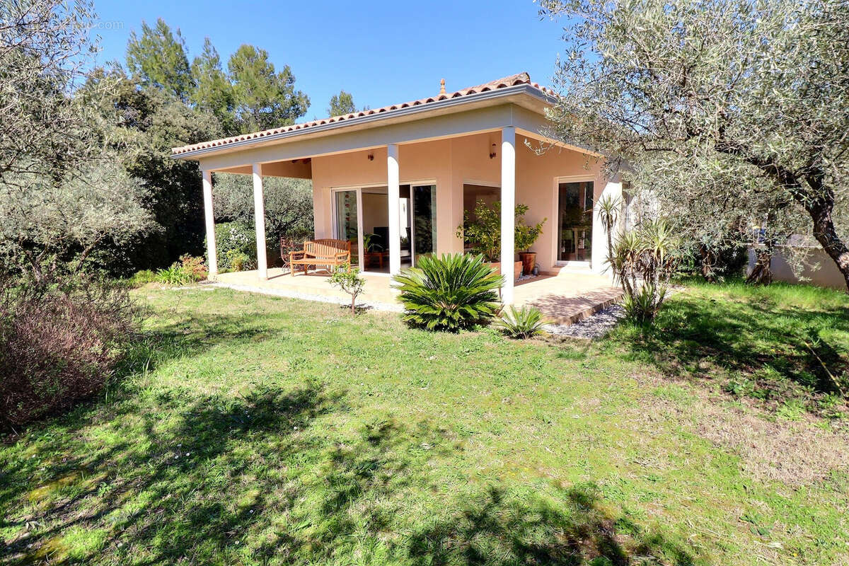 Maison à SAINT-DREZERY