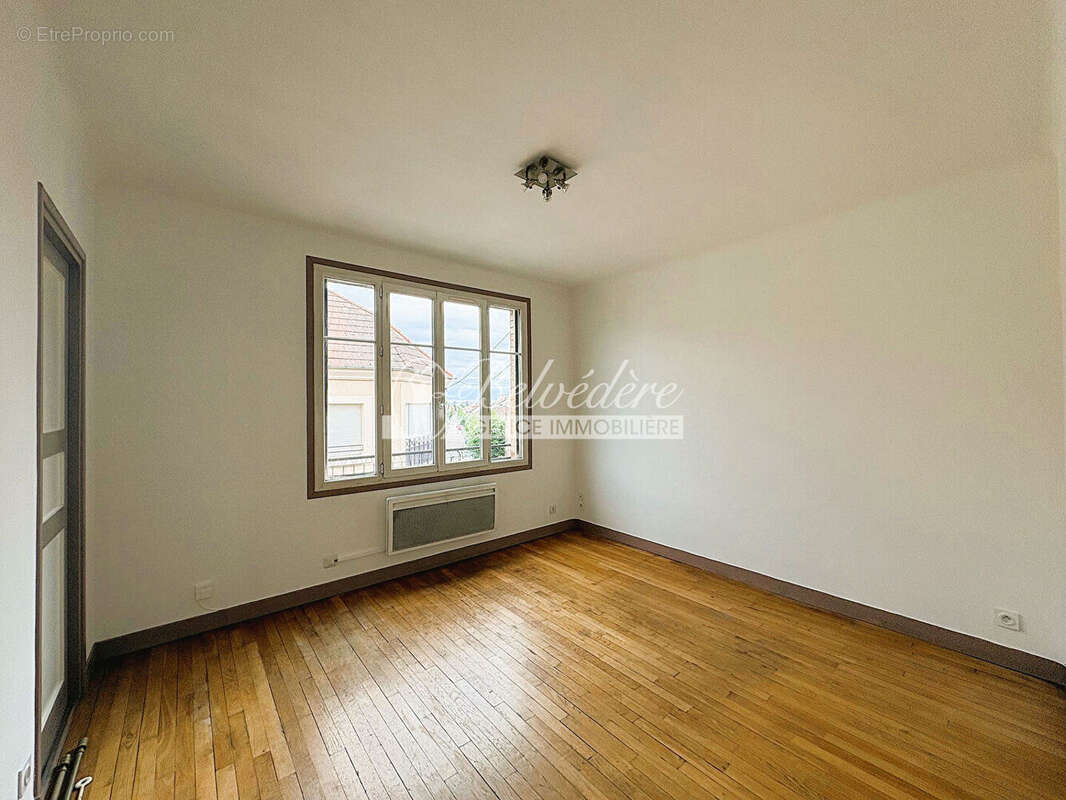 Appartement à SAINT-LEU-LA-FORET