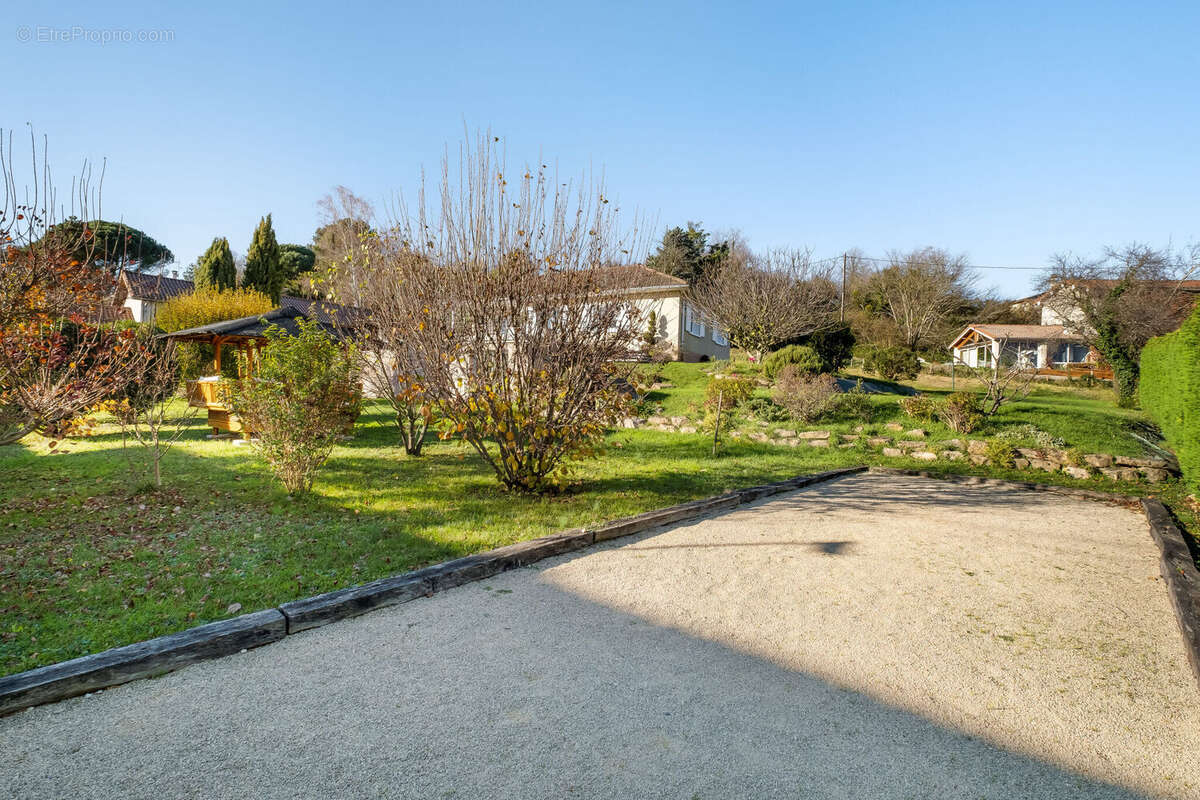 Photo 2 - Maison à LUZINAY