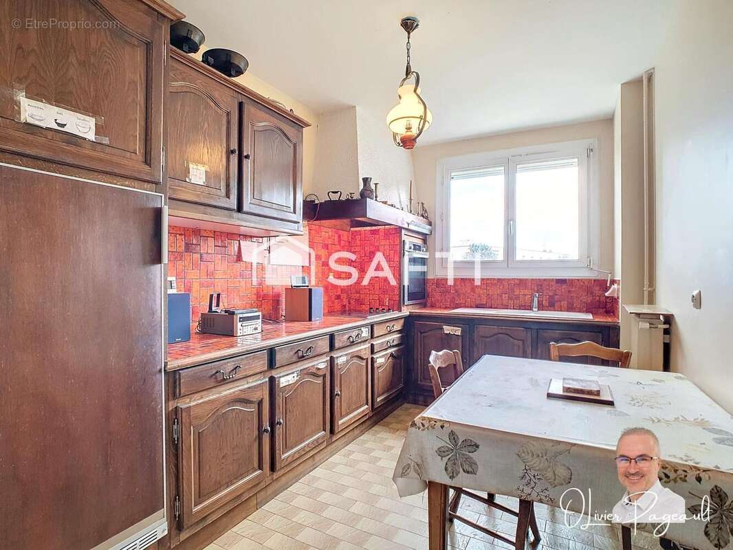 Photo 8 - Appartement à LYON-8E