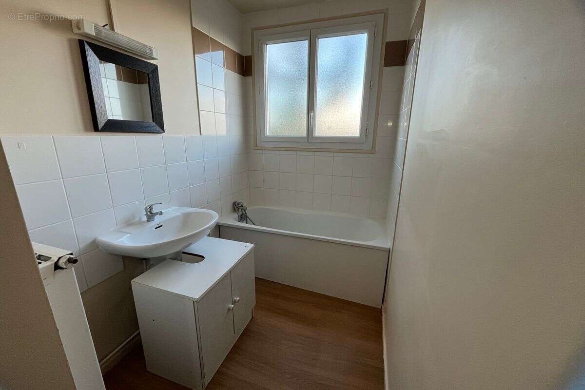 Appartement à LIGUEIL