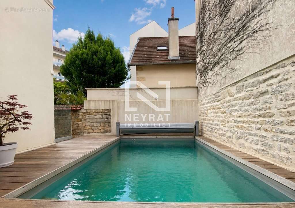 Maison à DIJON