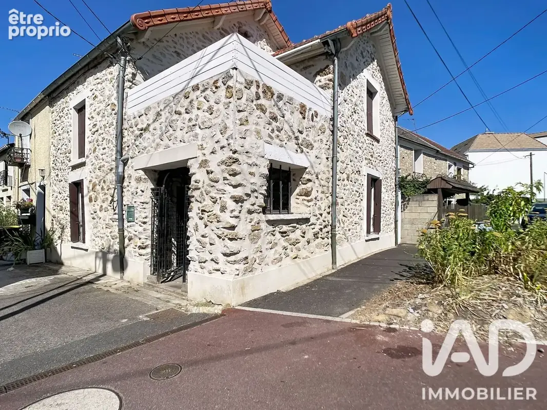 Photo 1 - Maison à PONTAULT-COMBAULT