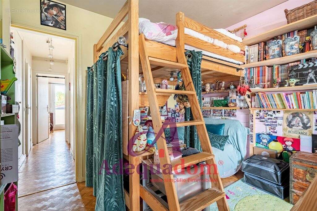Appartement à ASNIERES-SUR-SEINE