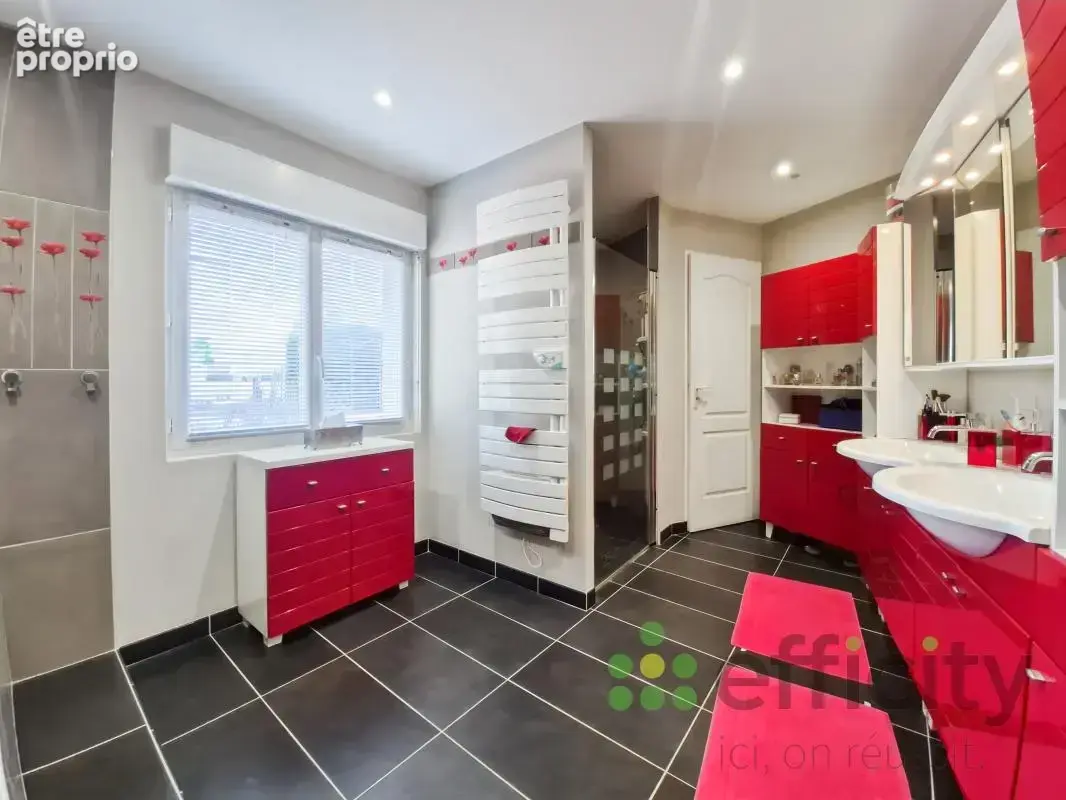 Maison 10 pièces 287 m² à vendre à Guecelard (72230) - photo 11