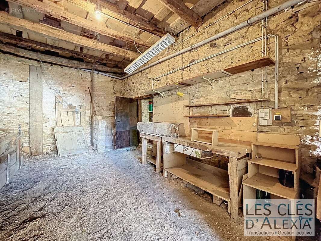 Appartement à JOUDES