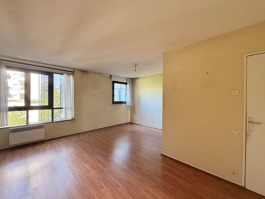 Appartement 32 m² à Issy-Les-Moulineaux  - photo 4