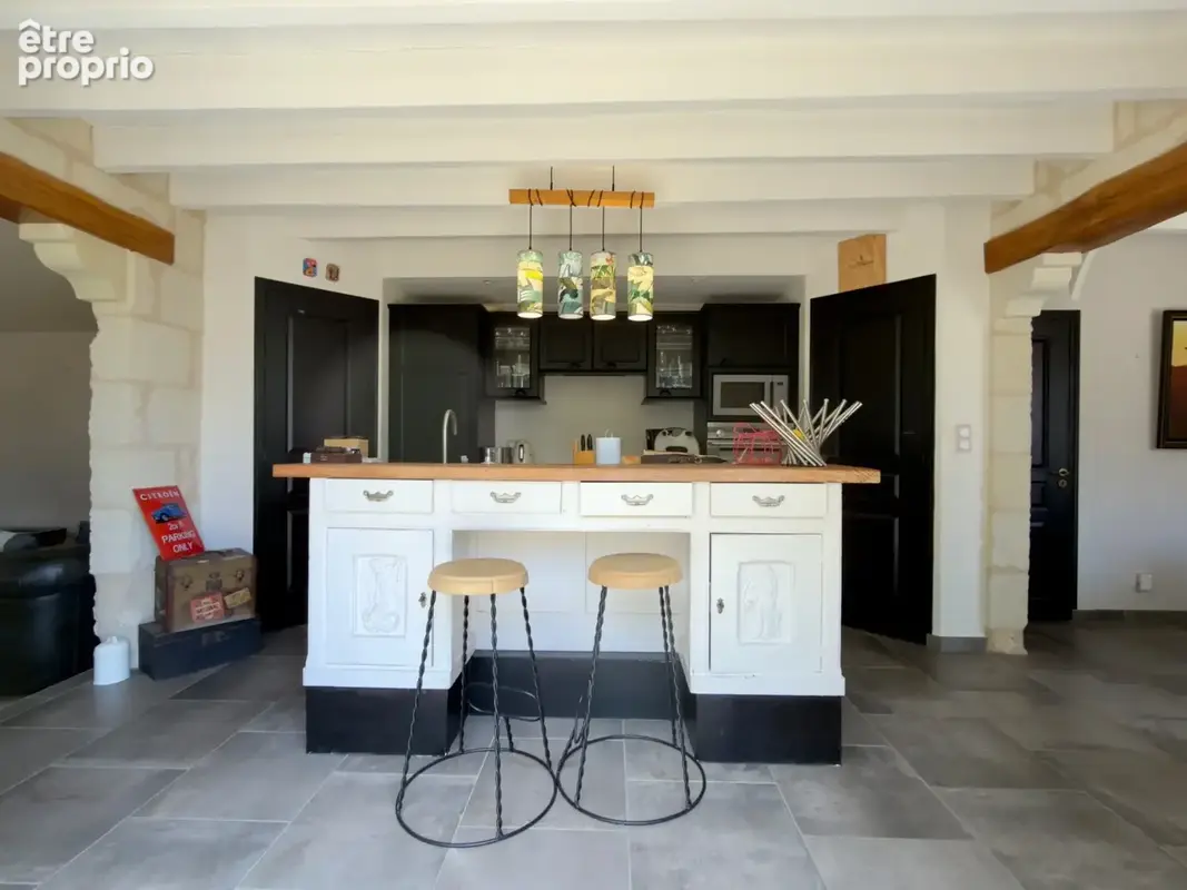 VARENNES SUR LOIRE, Longère rénovée de 134m² habitables / 151m² utiles avec garage et jardin - photo 8