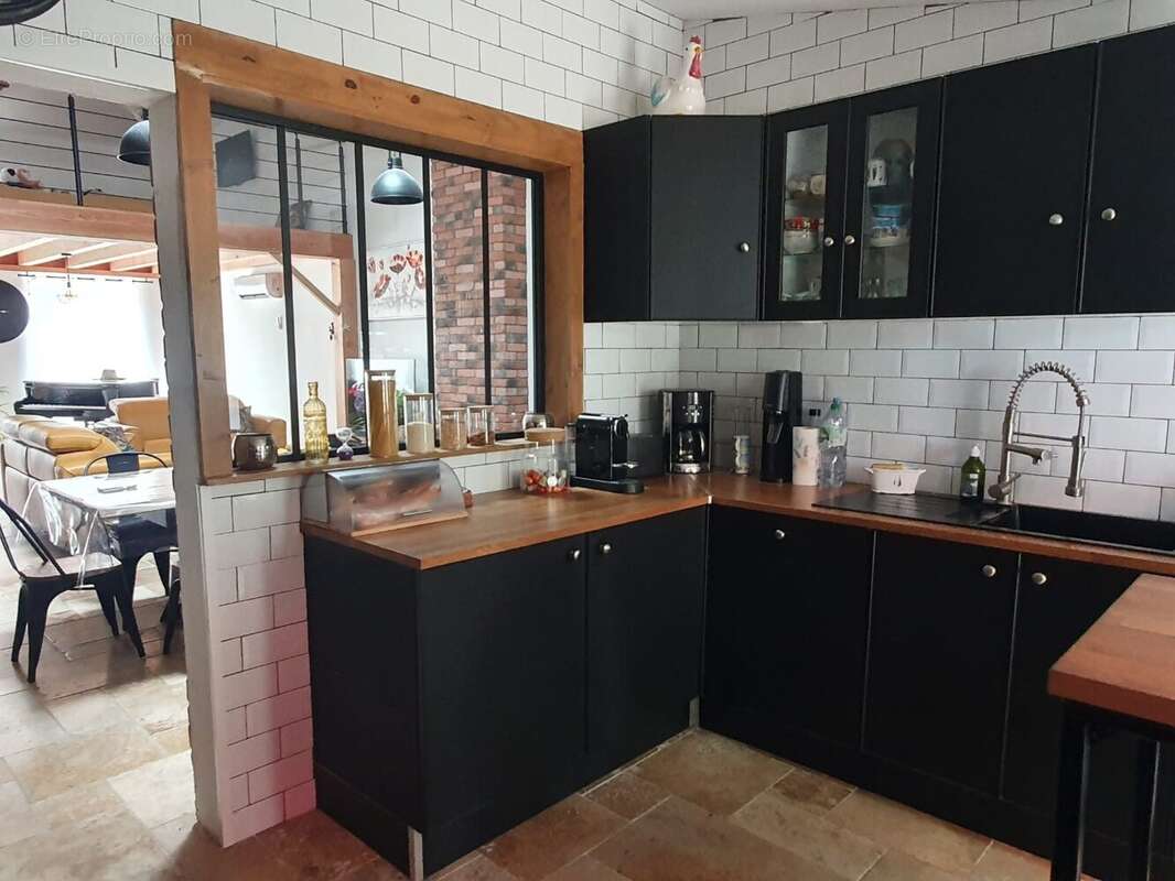 Maison 125 m² à Cozes  - photo 7