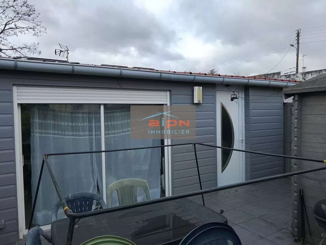 Maison à SAINT-ETIENNE-DU-ROUVRAY