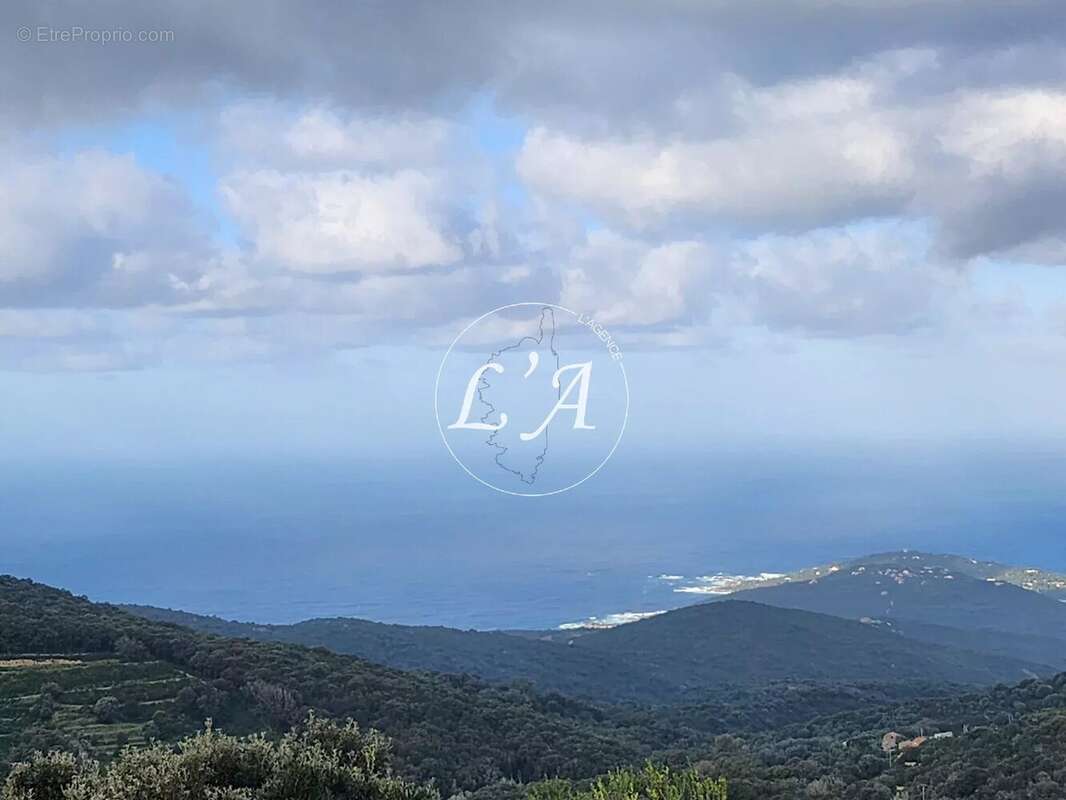 Terrain à COTI-CHIAVARI