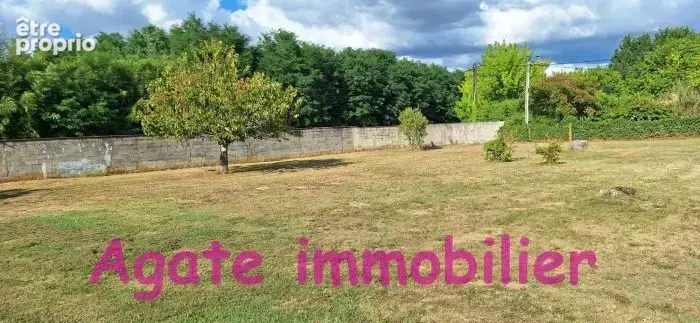 Terrain à LANDIRAS