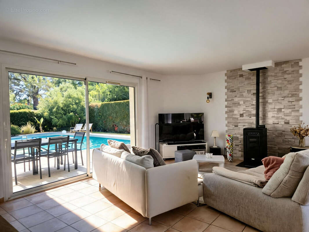 Maison à GUJAN-MESTRAS