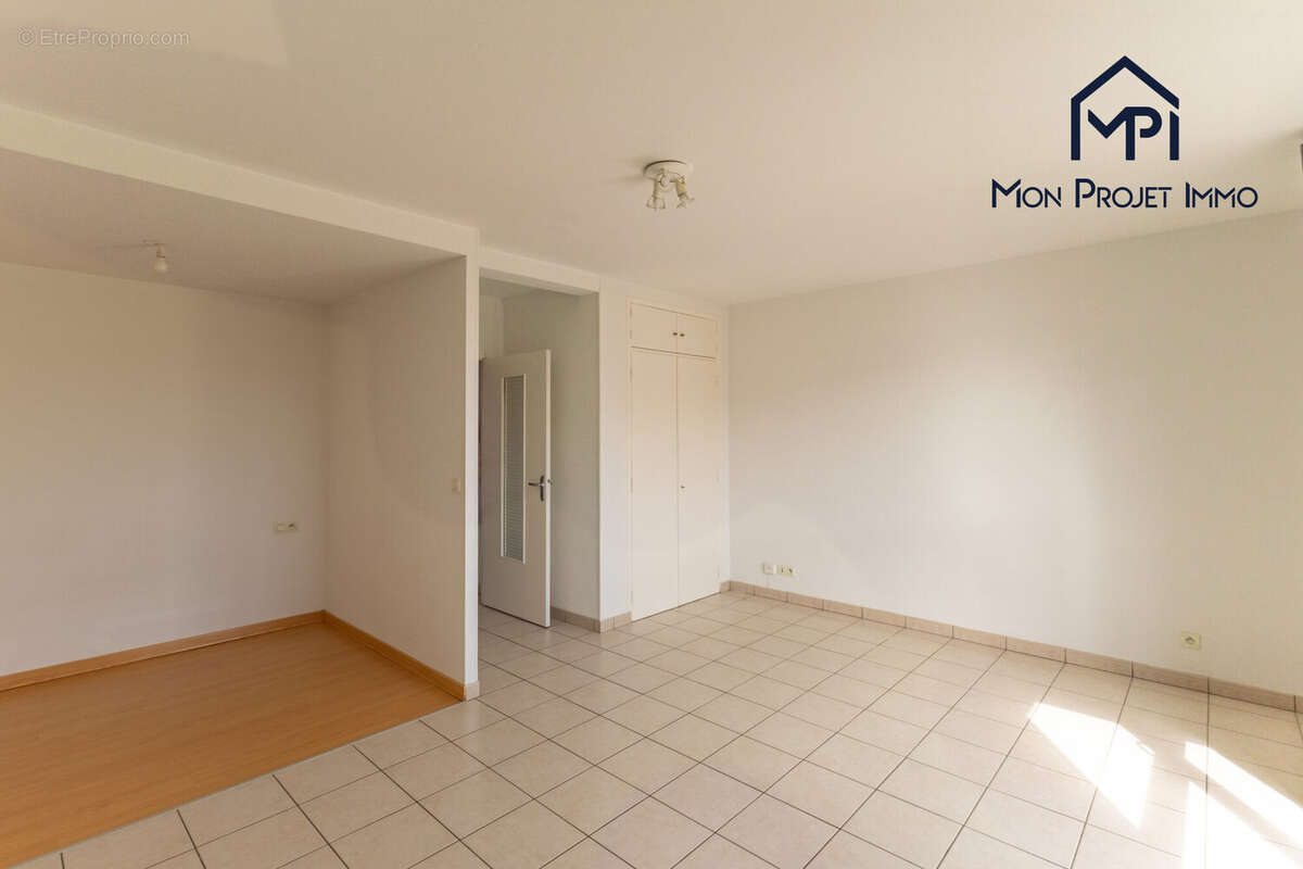 Appartement à LAVAL
