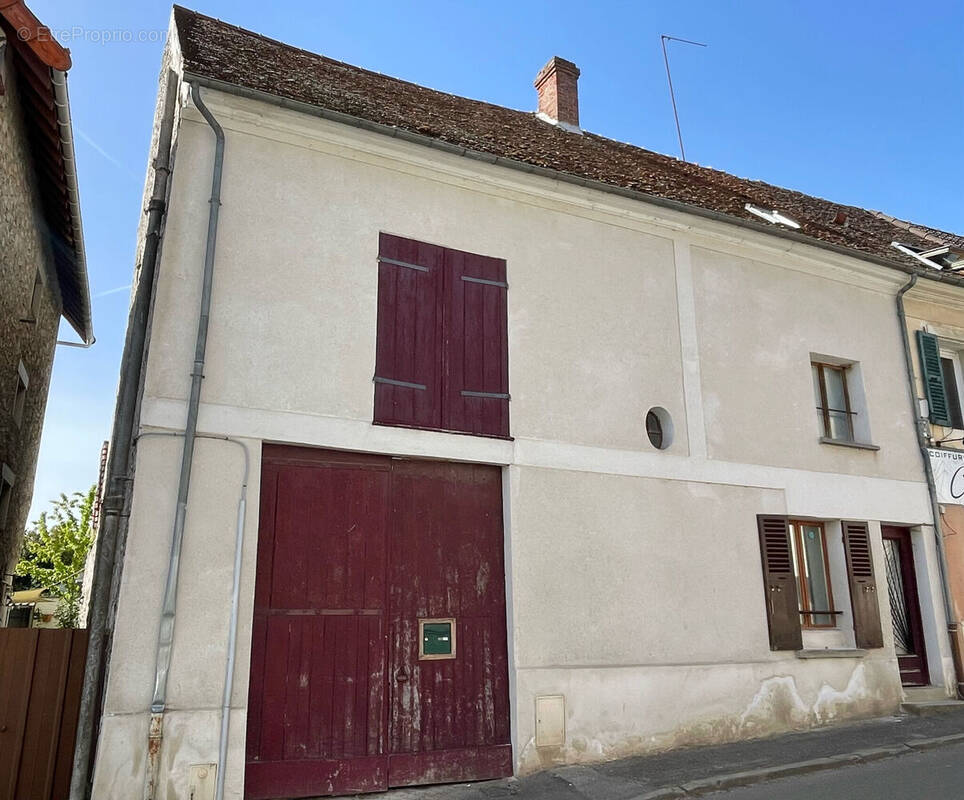Photo 1 - Maison à JOUY-SUR-MORIN