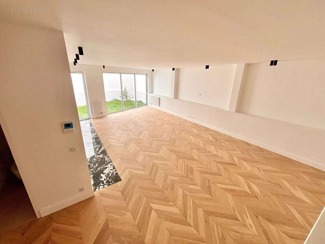 Appartement à SAINT-MAURICE