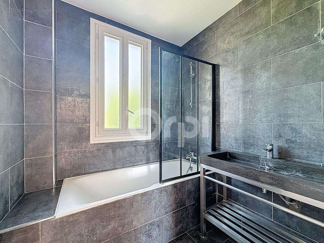 Appartement à NOGENT-SUR-MARNE