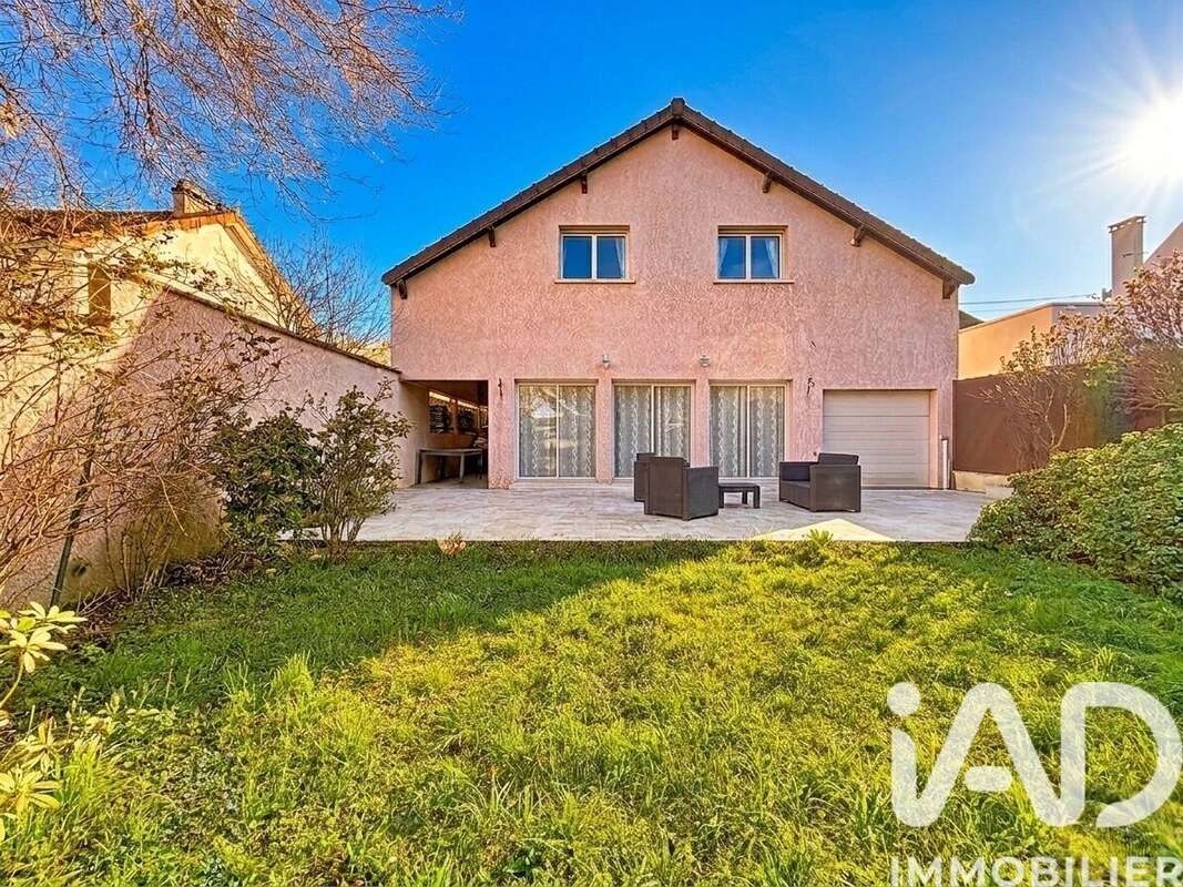 Photo 1 - Maison à DRAVEIL