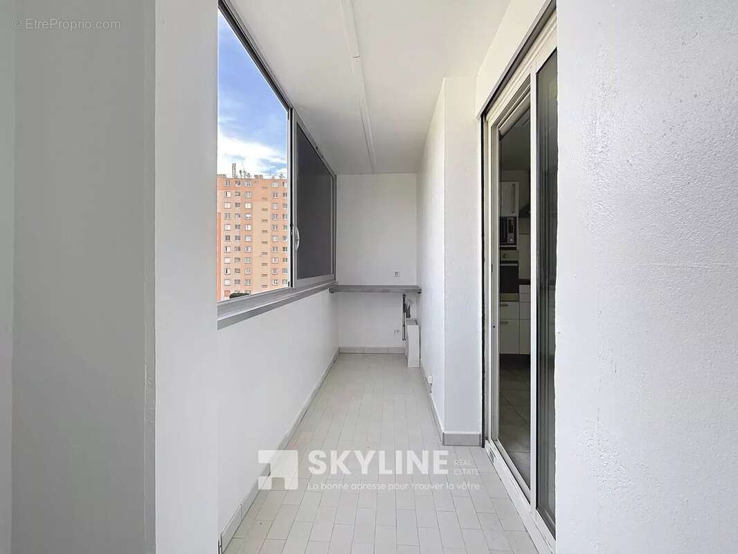 Appartement à MARSEILLE-15E