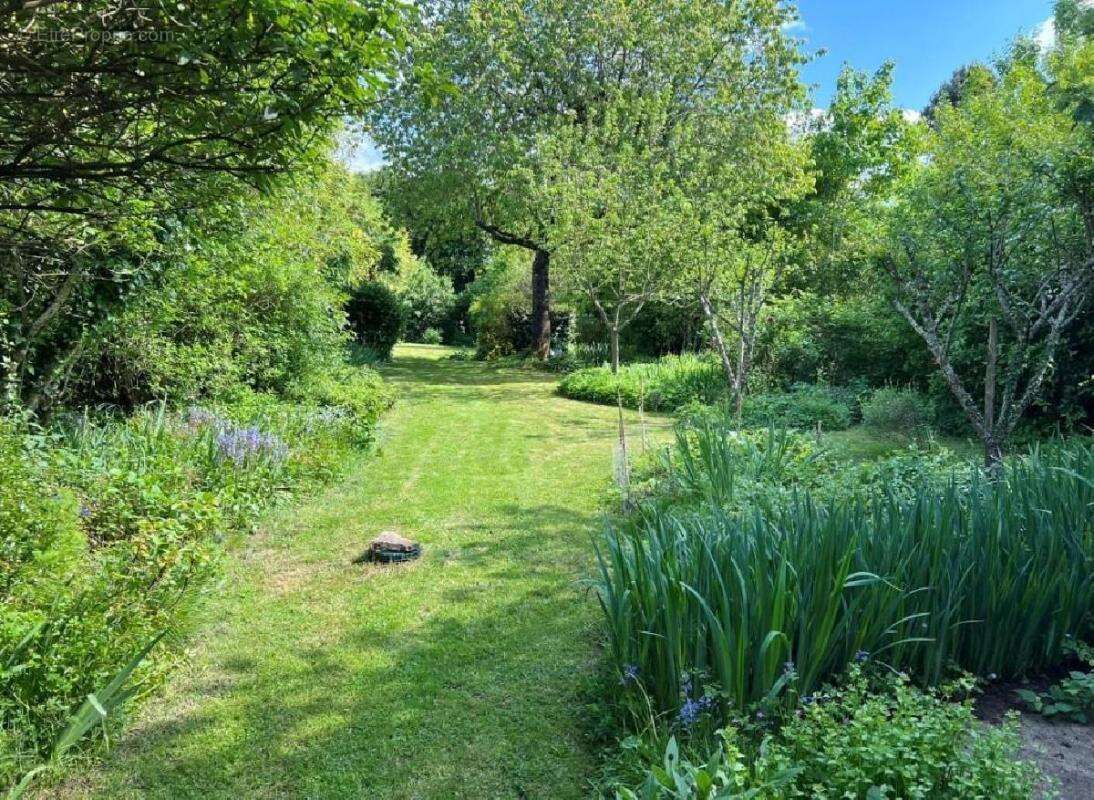 Maison à SAUZE-VAUSSAIS