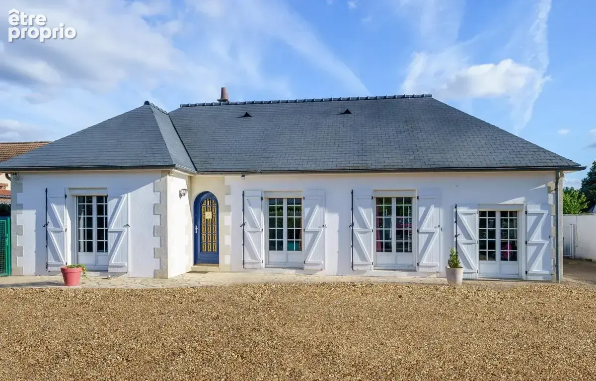 Maison 5 pièces 130 m² à vendre à Saint-Cyr-Sur-Loire (37540) - photo 3