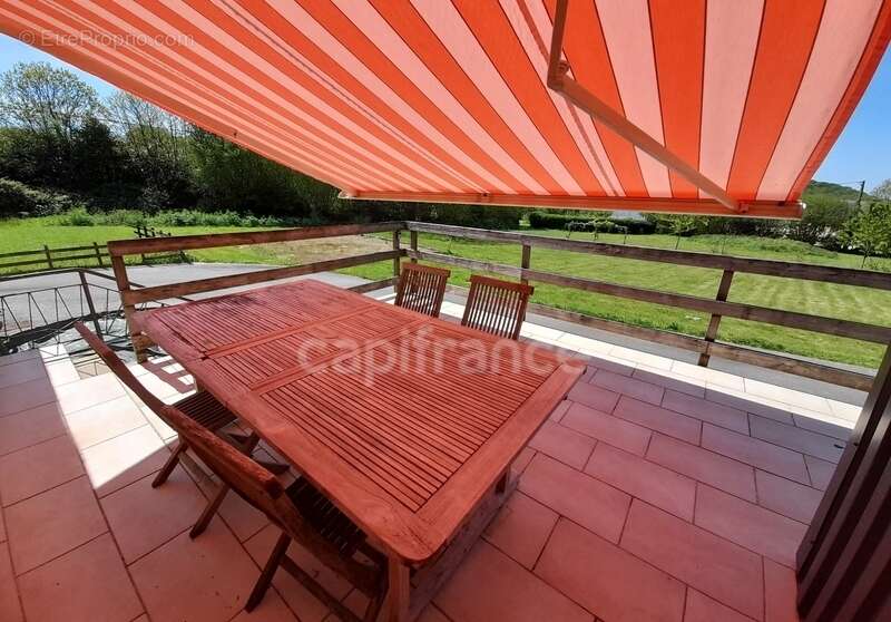 Maison à vendre 4 pièces SAINT THOIS (29520)- 3 chambres- surface habitable 120.27m2- Avec sous-sol- parcelle de 3922m2- dépenda - photo 11