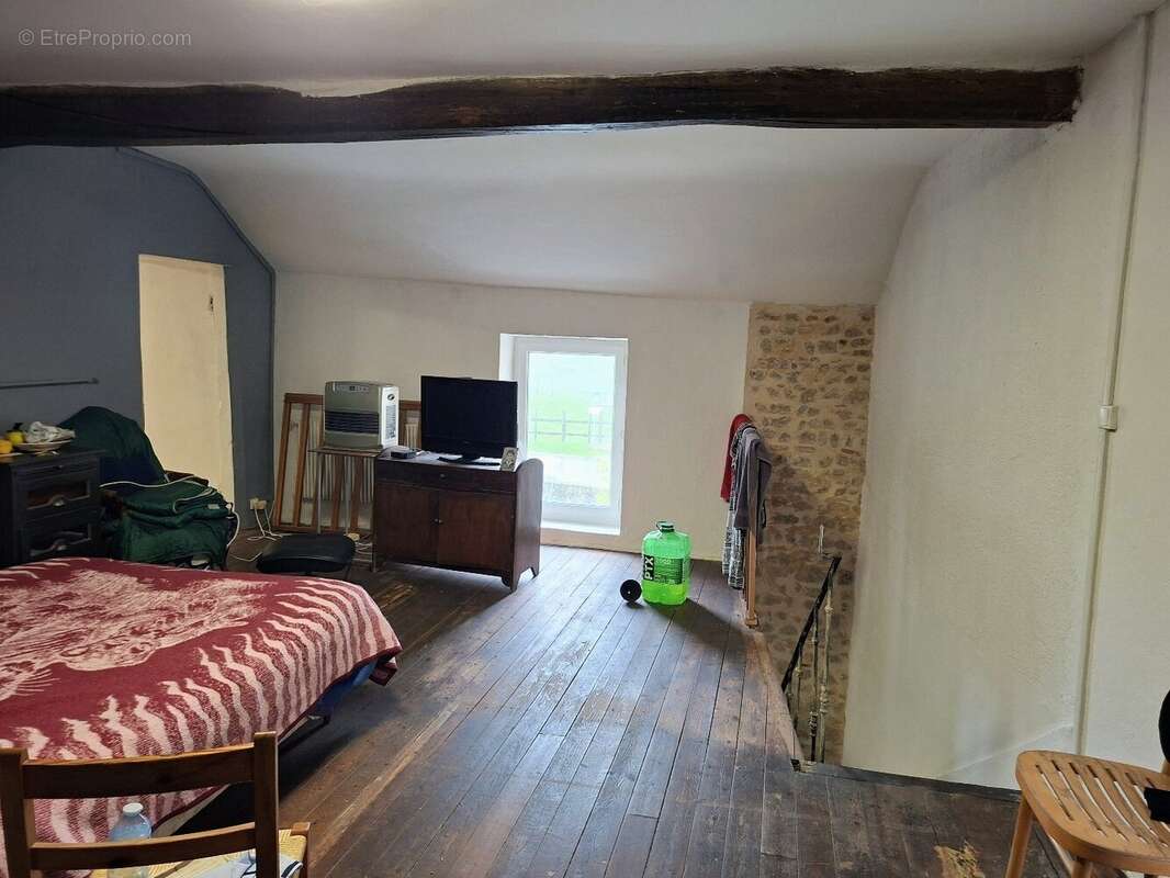 Maison à BOIS-SAINTE-MARIE