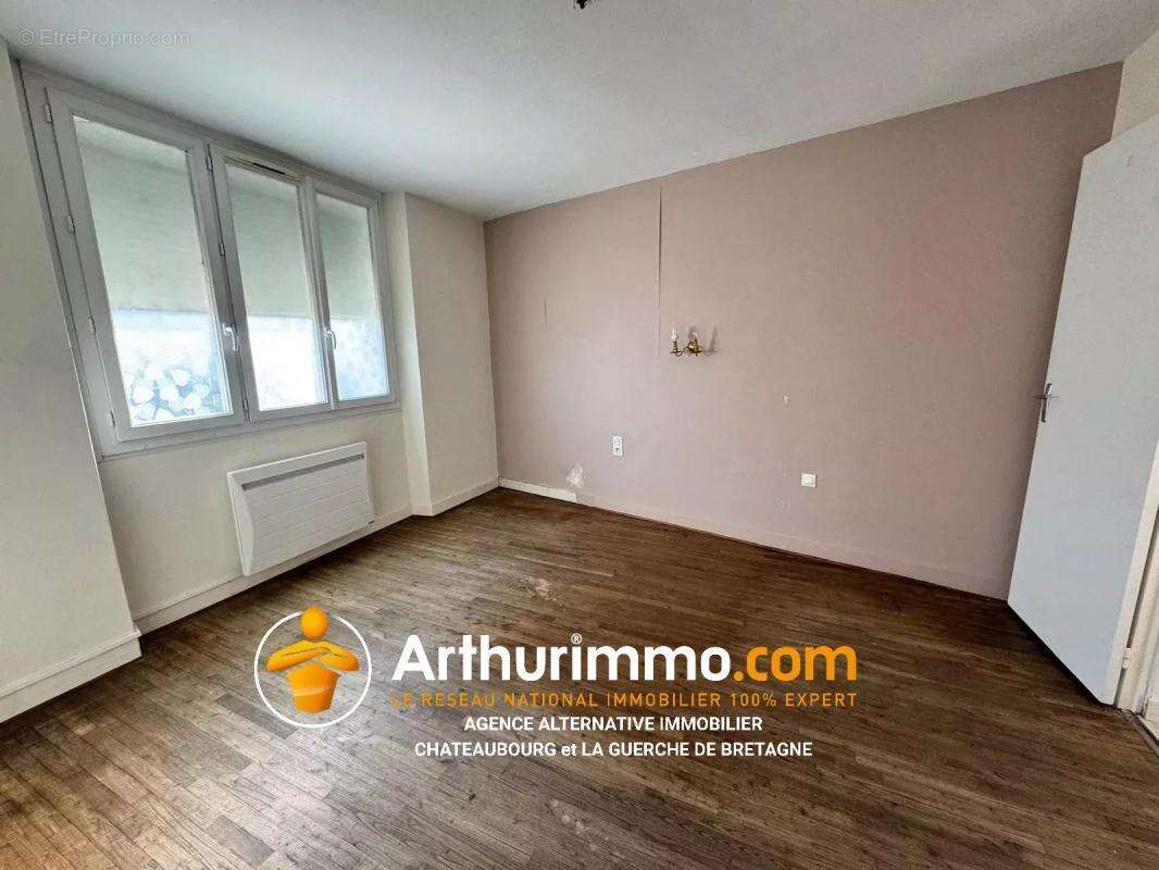 Maison à LA GUERCHE-DE-BRETAGNE