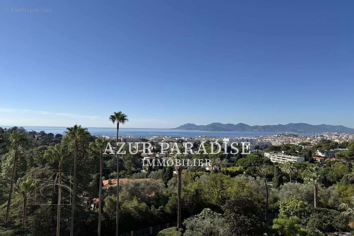 Appartement à CANNES