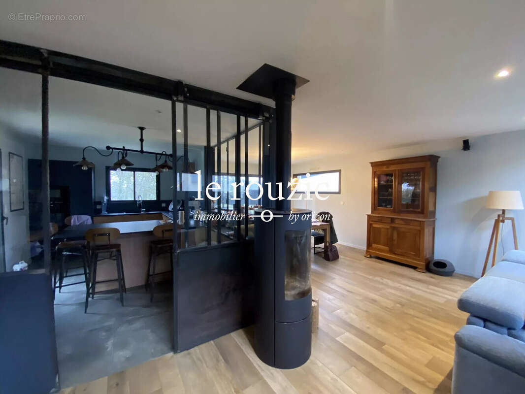 Maison 200 m² à Plumergat  - photo 4