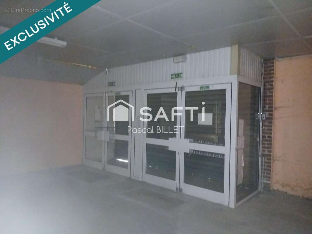 Photo 5 - Commerce à FREVENT