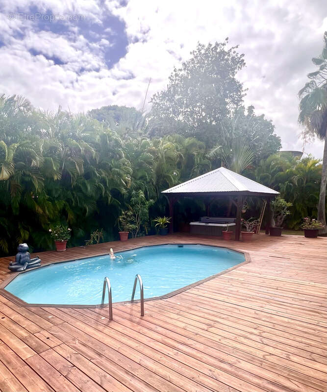 Maison à SAINT-FRANCOIS