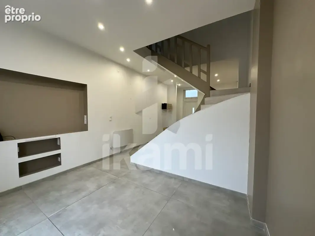 Magnifique duplex lumineux avec terrasse, jardin et garage   environnement calme - photo 3
