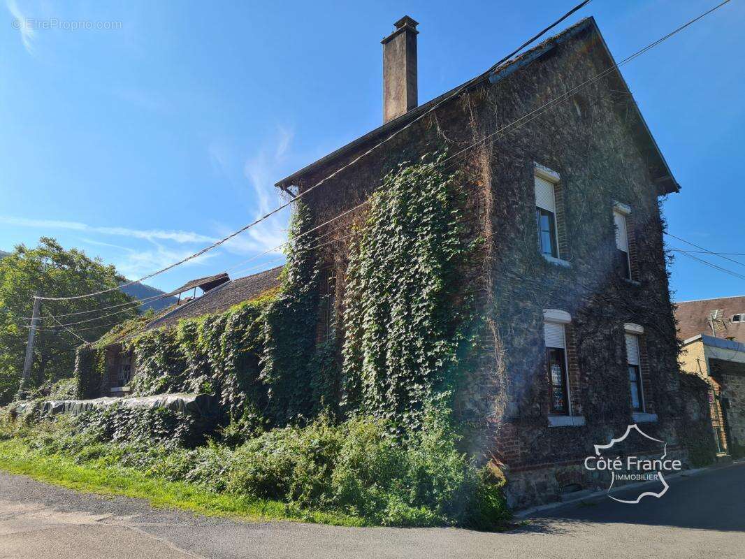 Maison à FUMAY