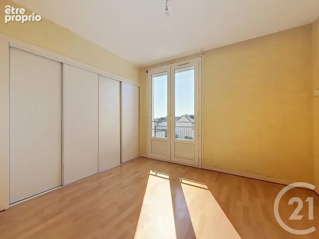 Appartement 4 pièces 65 m² à vendre à Troyes (10000) - photo 5